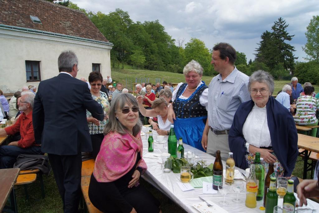 Eröffnung der ÖB im Pfarrhof Nappersdorf am 15.6.2014